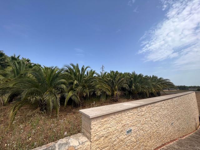Villa indipendente in vendita